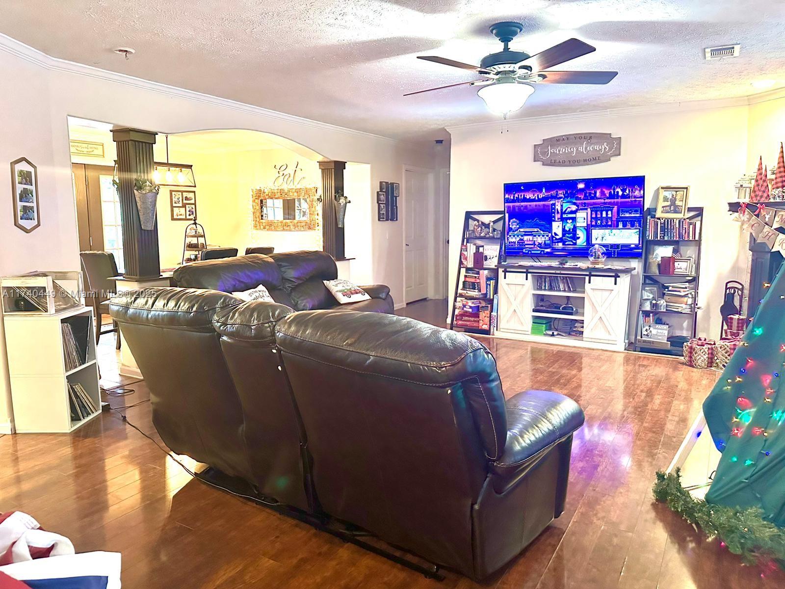 Turkey Crossing - Residential