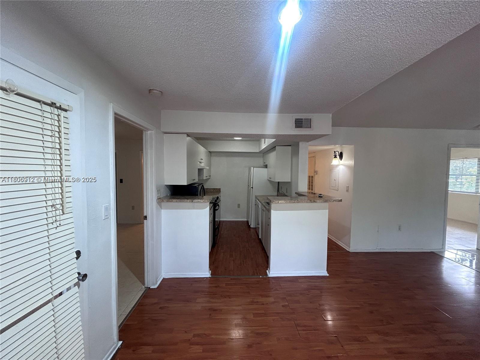 BISCAYNE BEACH CLUB CONDO - Residential Lease