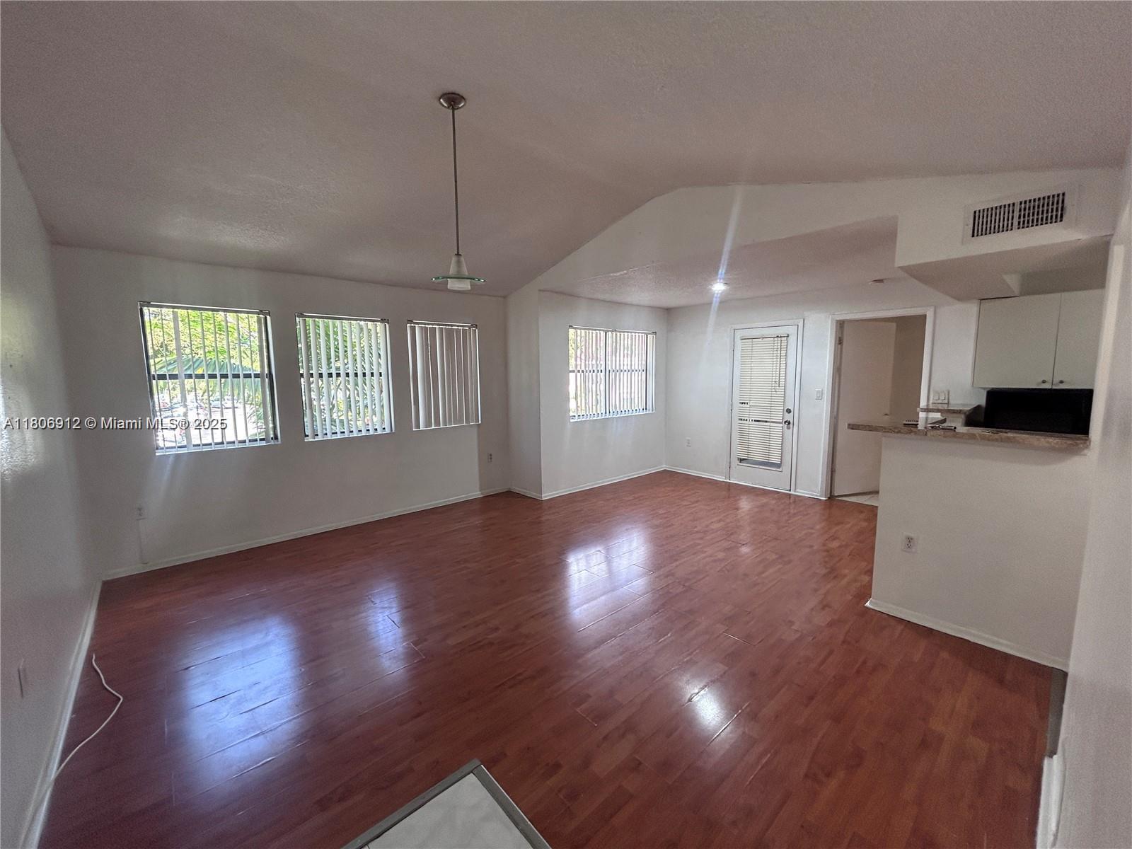 BISCAYNE BEACH CLUB CONDO - Residential Lease