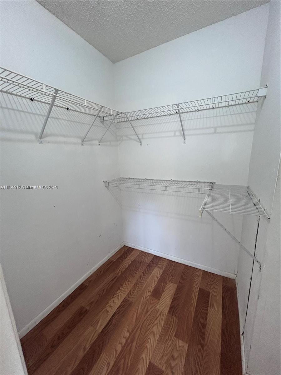 BISCAYNE BEACH CLUB CONDO - Residential Lease