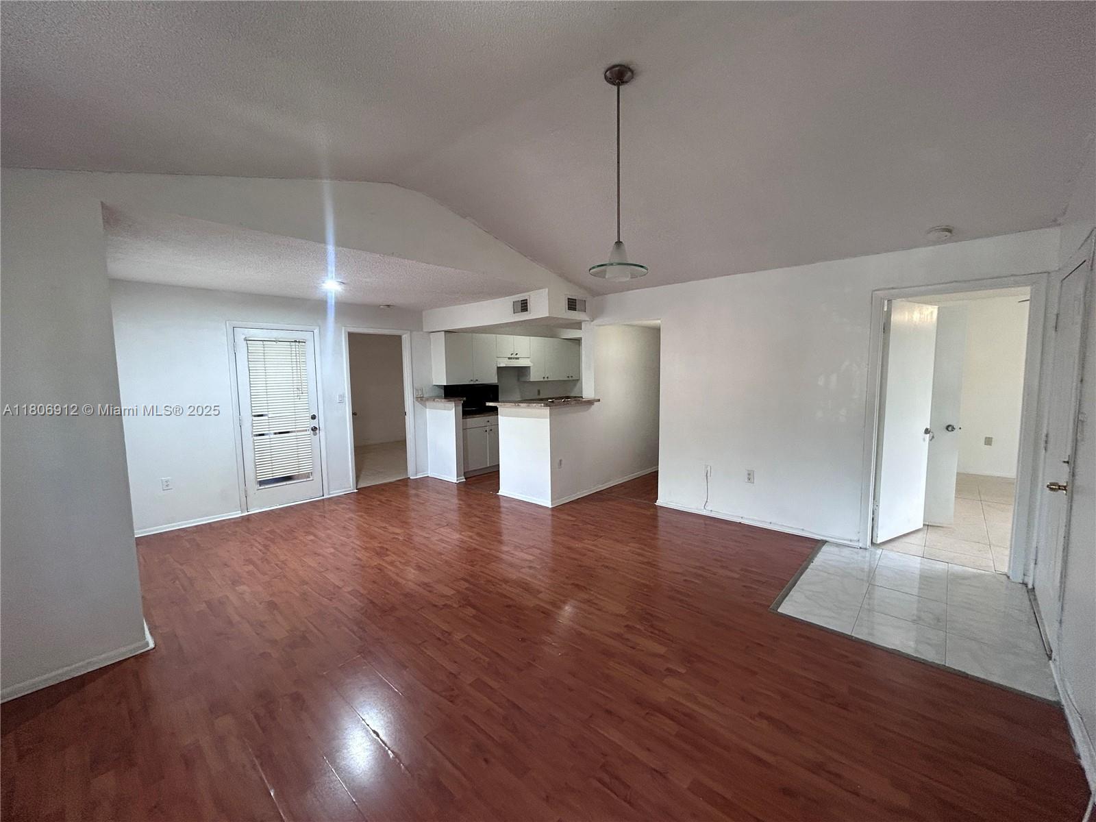 10581 Sw 155th Ct 1224, Miami, Broward County, Florida - 2 Bedrooms  
2 Bathrooms - 