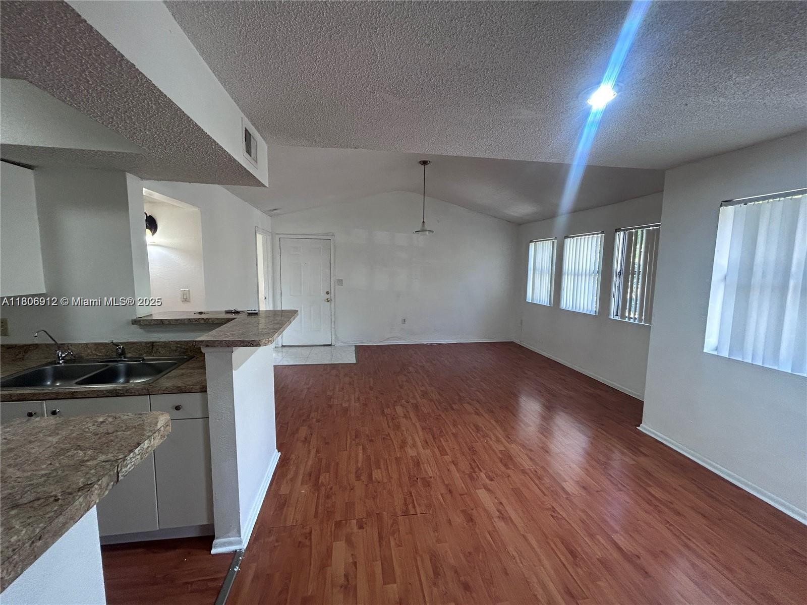 BISCAYNE BEACH CLUB CONDO - Residential Lease