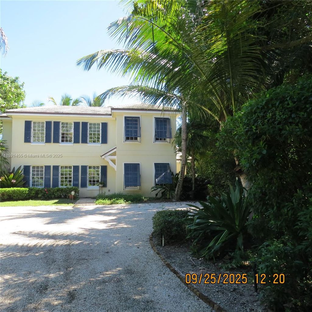Photo of 404 S Beach Rd #404, Jupiter Island, FL 33455 (MLS # A11921455)