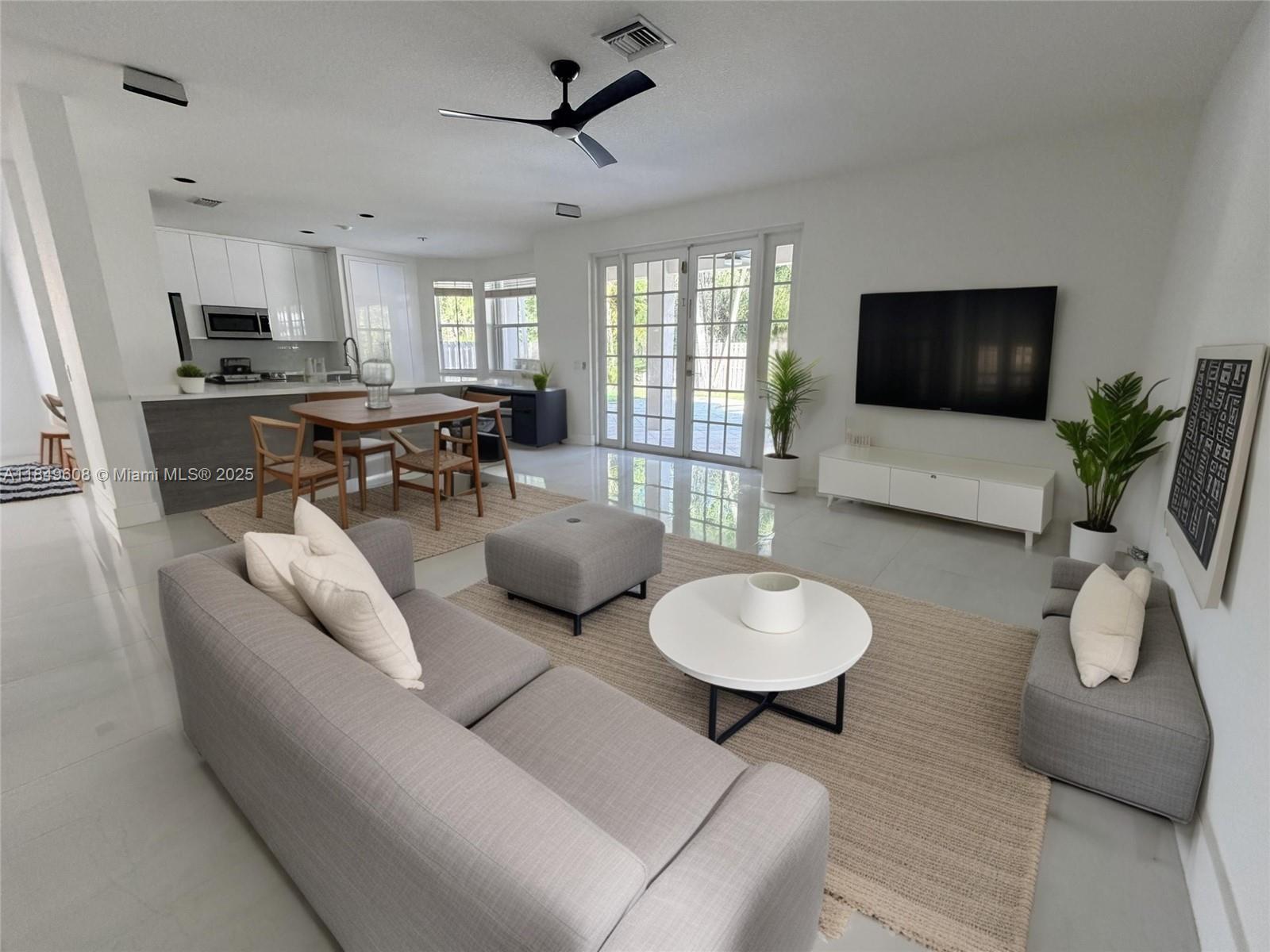 CAMDEM MEADOWS - Residential Lease