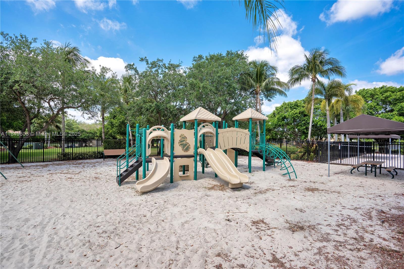 CAMDEM MEADOWS - Residential Lease