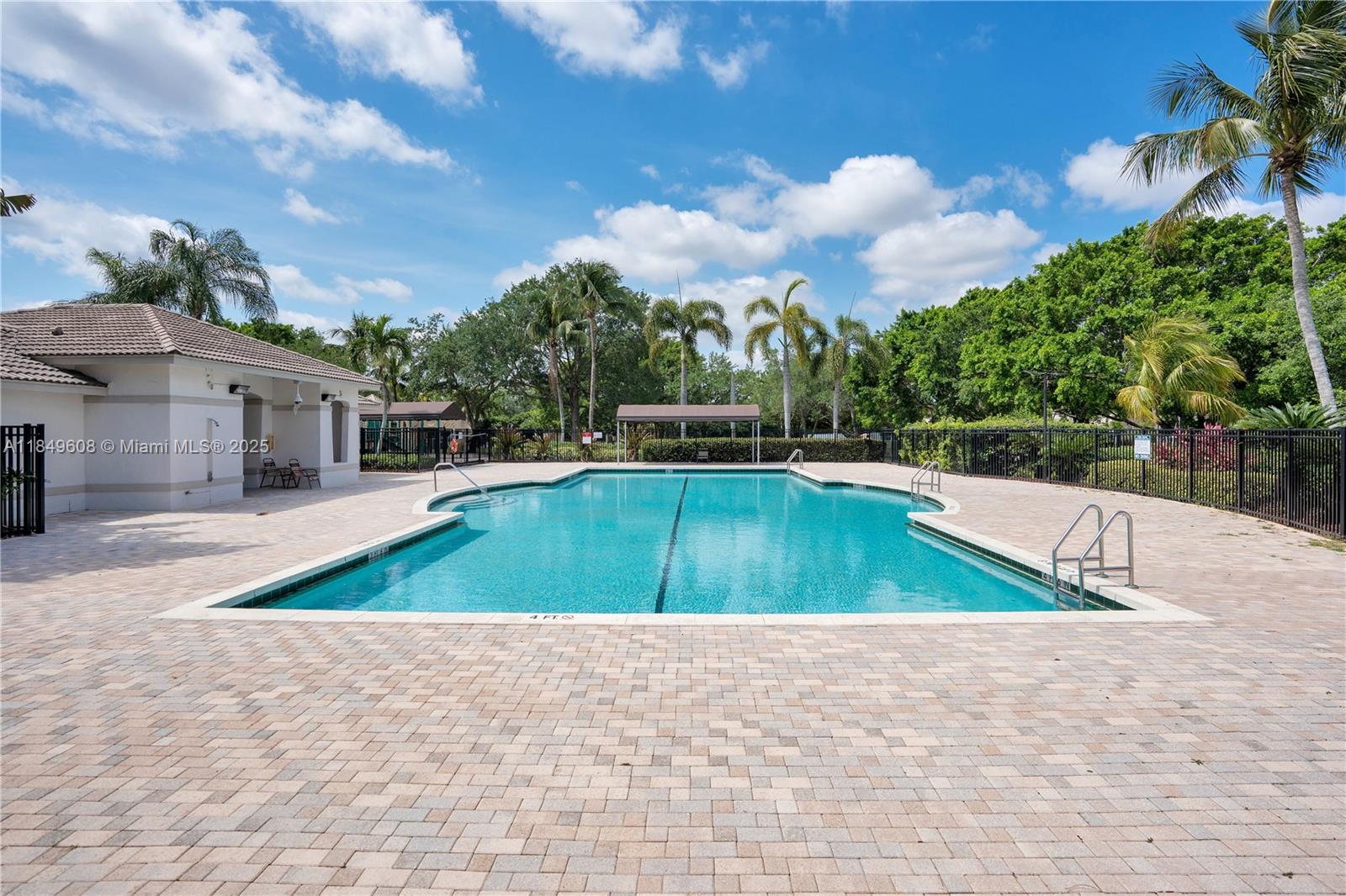 CAMDEM MEADOWS - Residential Lease