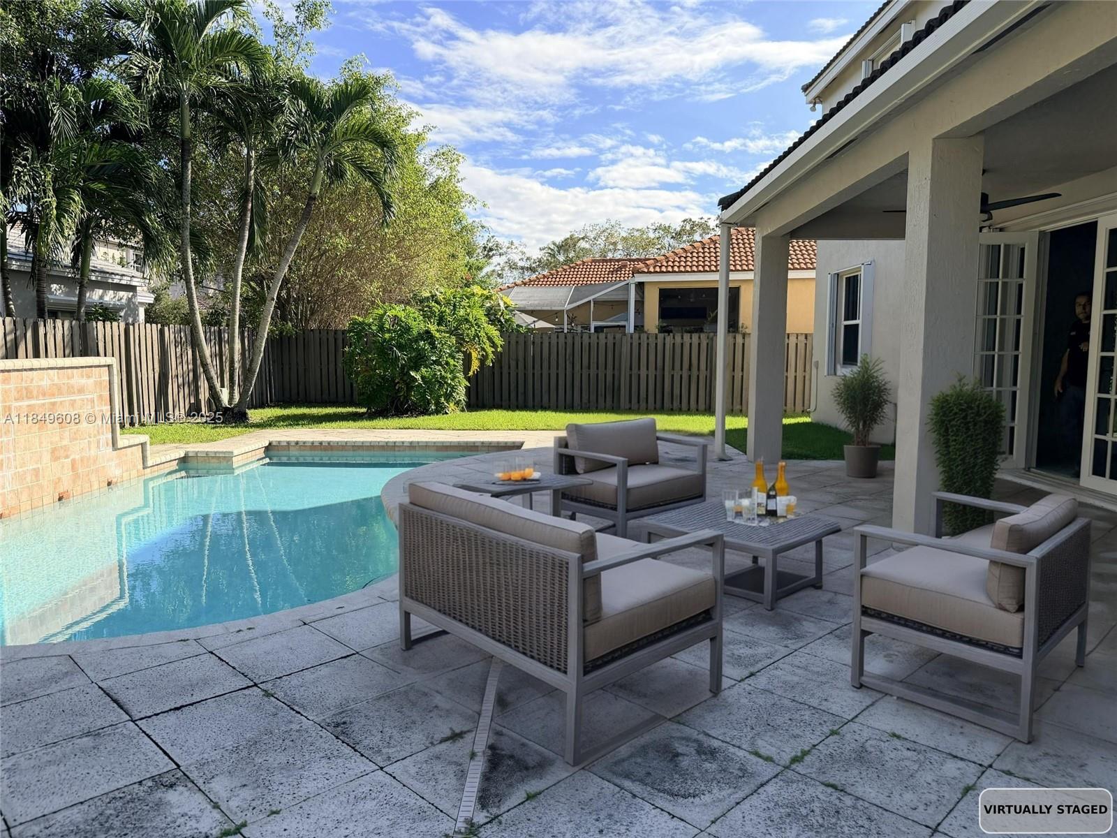 CAMDEM MEADOWS - Residential Lease