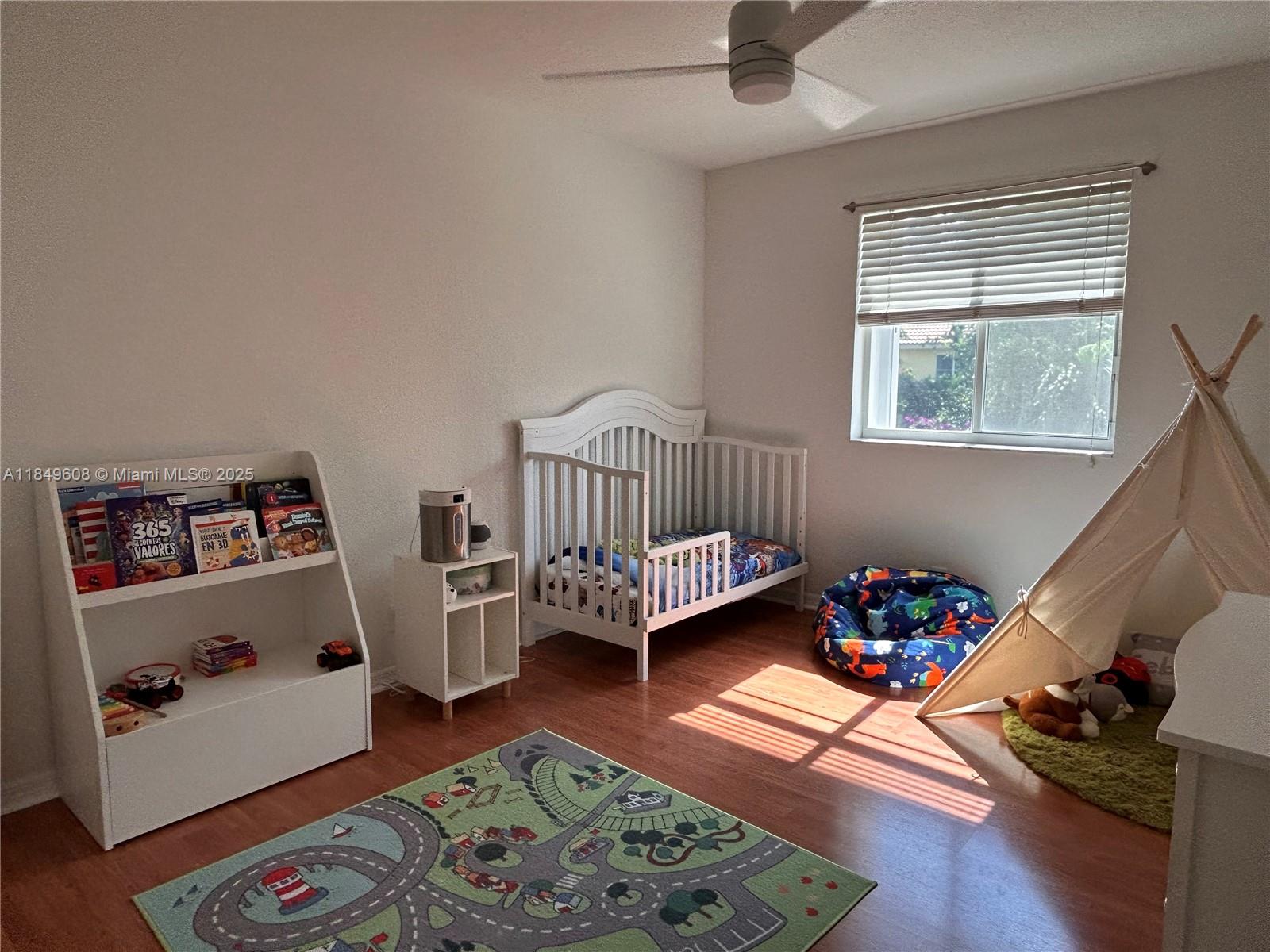 CAMDEM MEADOWS - Residential Lease