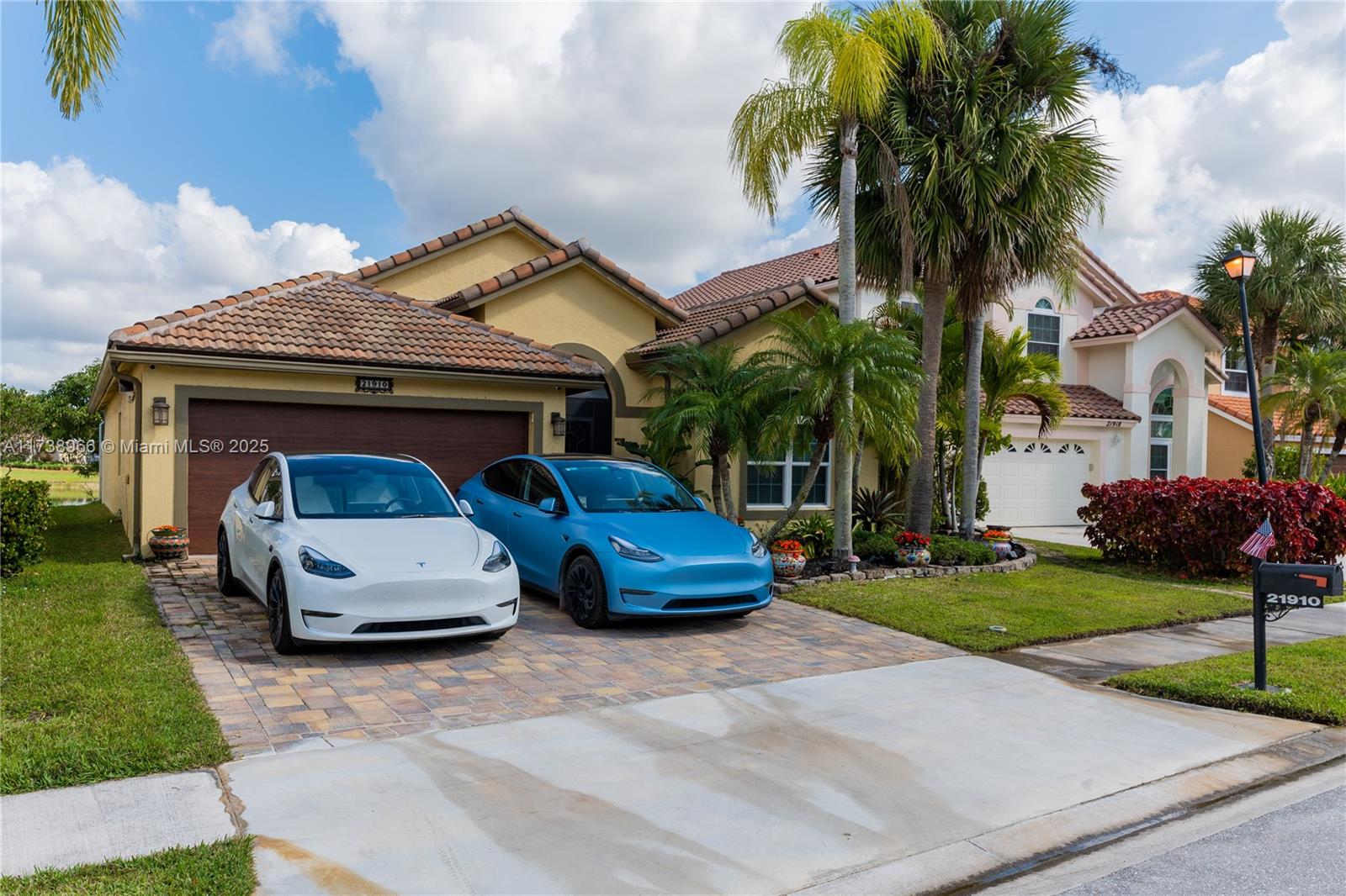 BOCA WINDS PAR G - Residential Lease