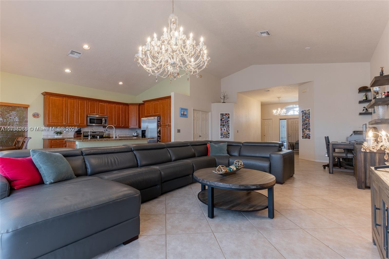 BOCA WINDS PAR G - Residential Lease