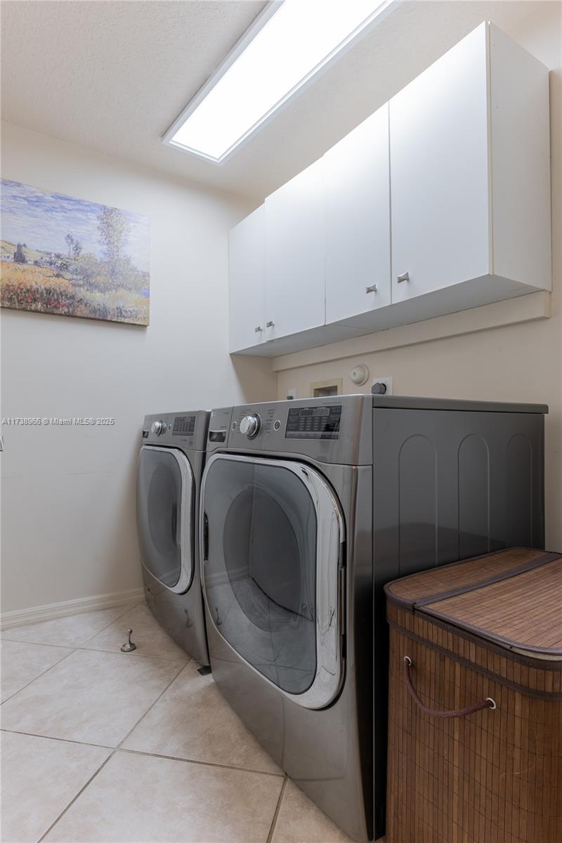 BOCA WINDS PAR G - Residential Lease