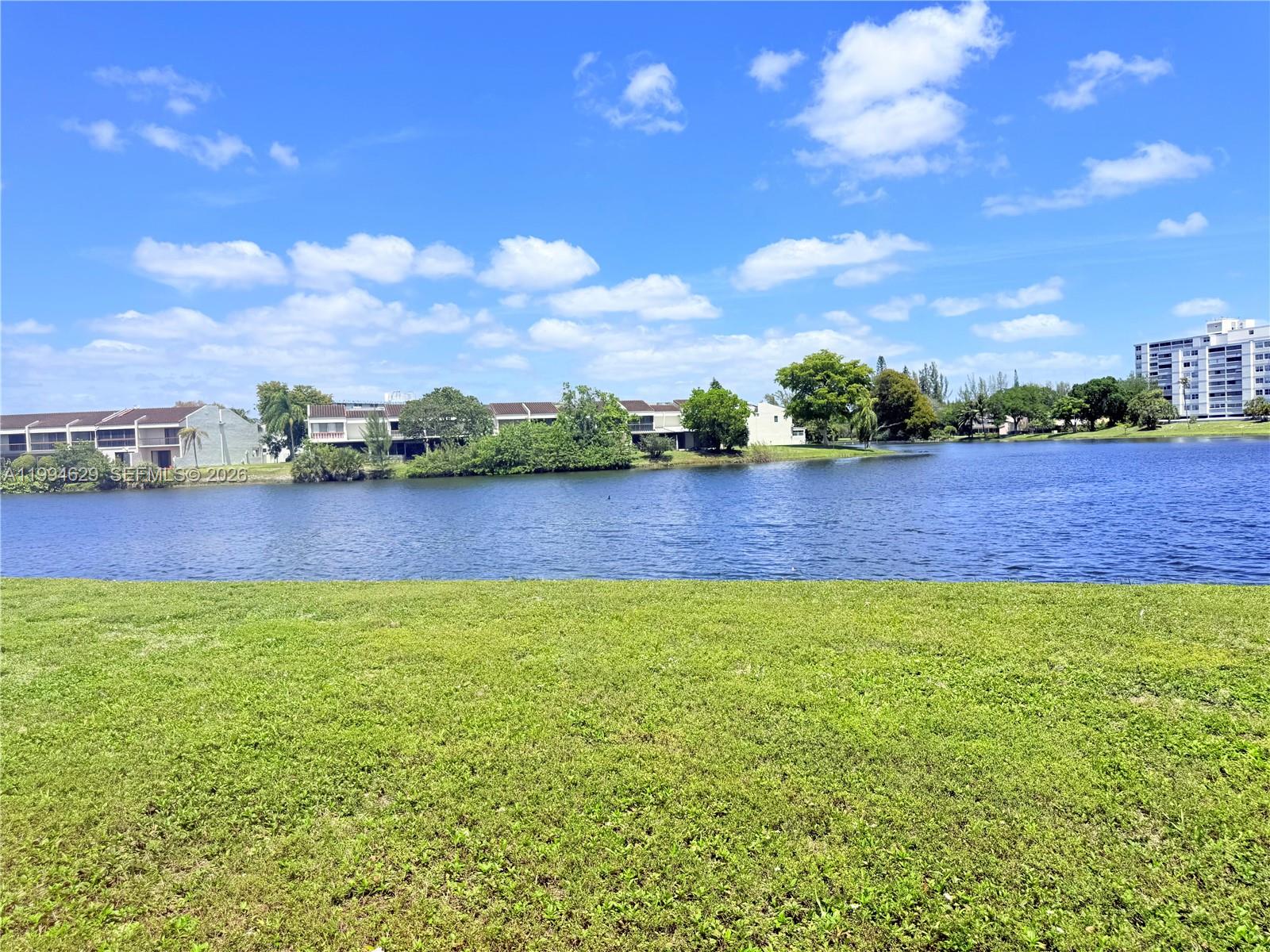 ISLES OF INVERRARY II CON - Residential
