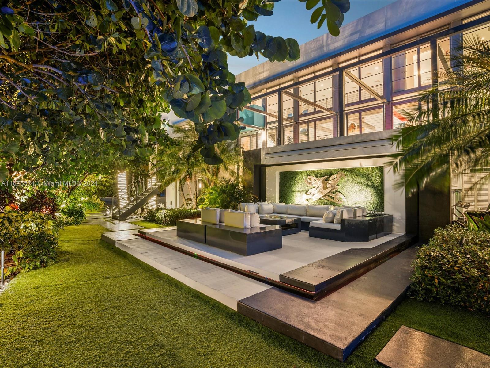 BELLE MEADE ISLAND - Residential