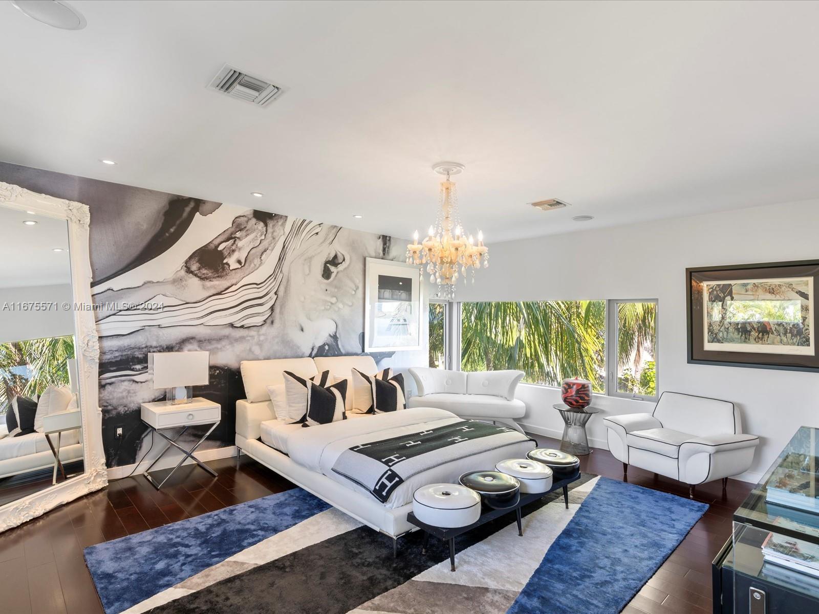 BELLE MEADE ISLAND - Residential