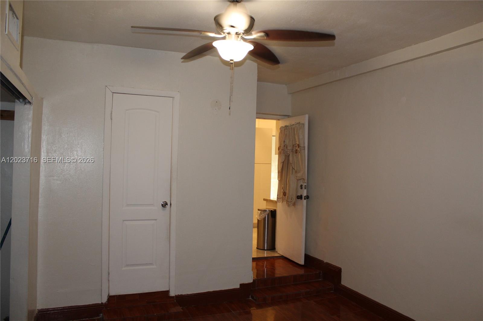 ARCHWOOD-AMD PLAT - Residential