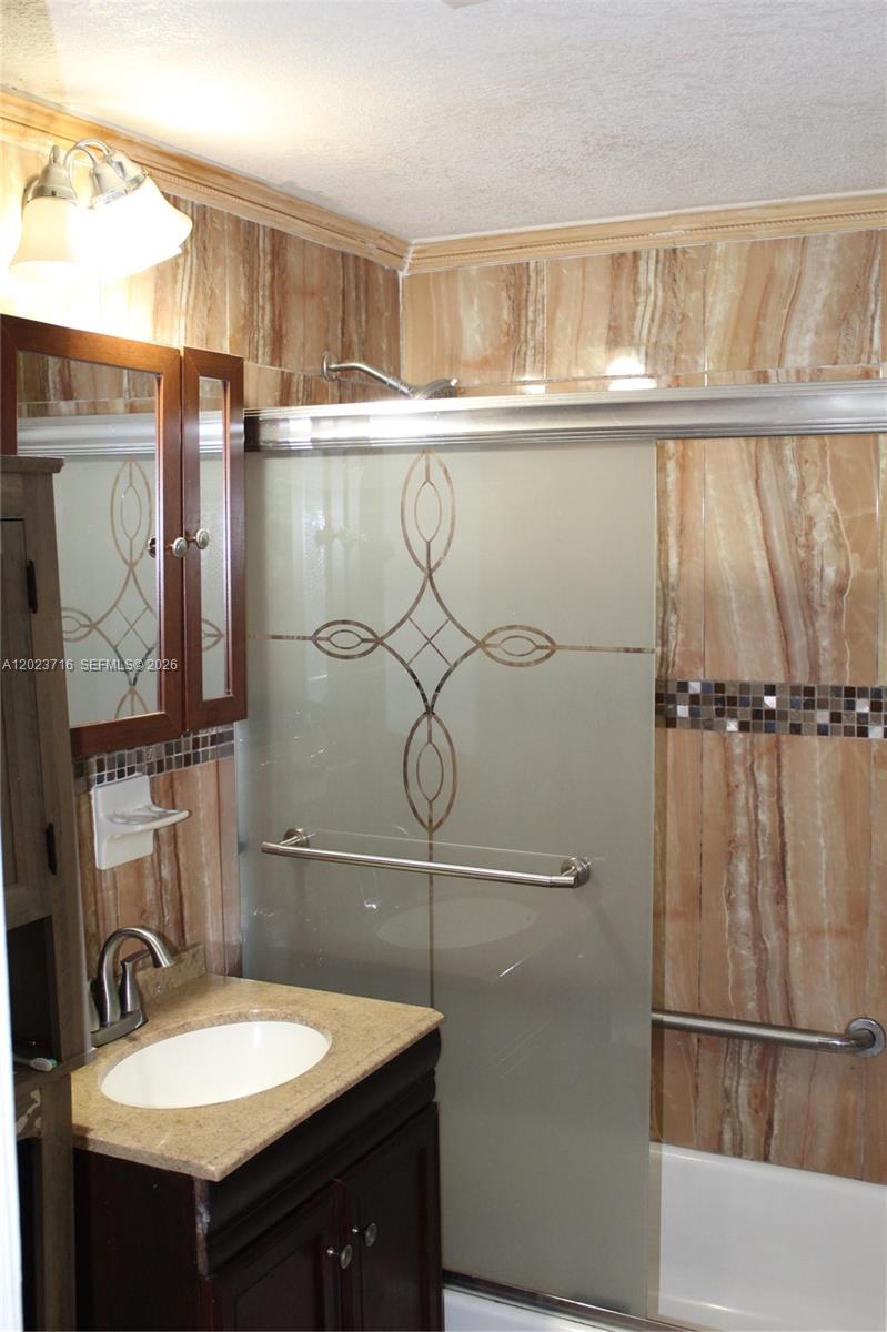 ARCHWOOD-AMD PLAT - Residential