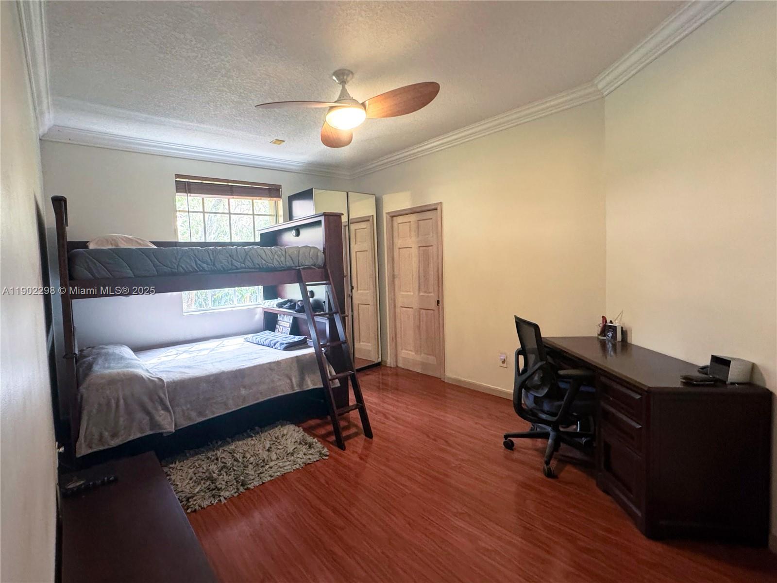 SECTOR 6 - Residential Lease