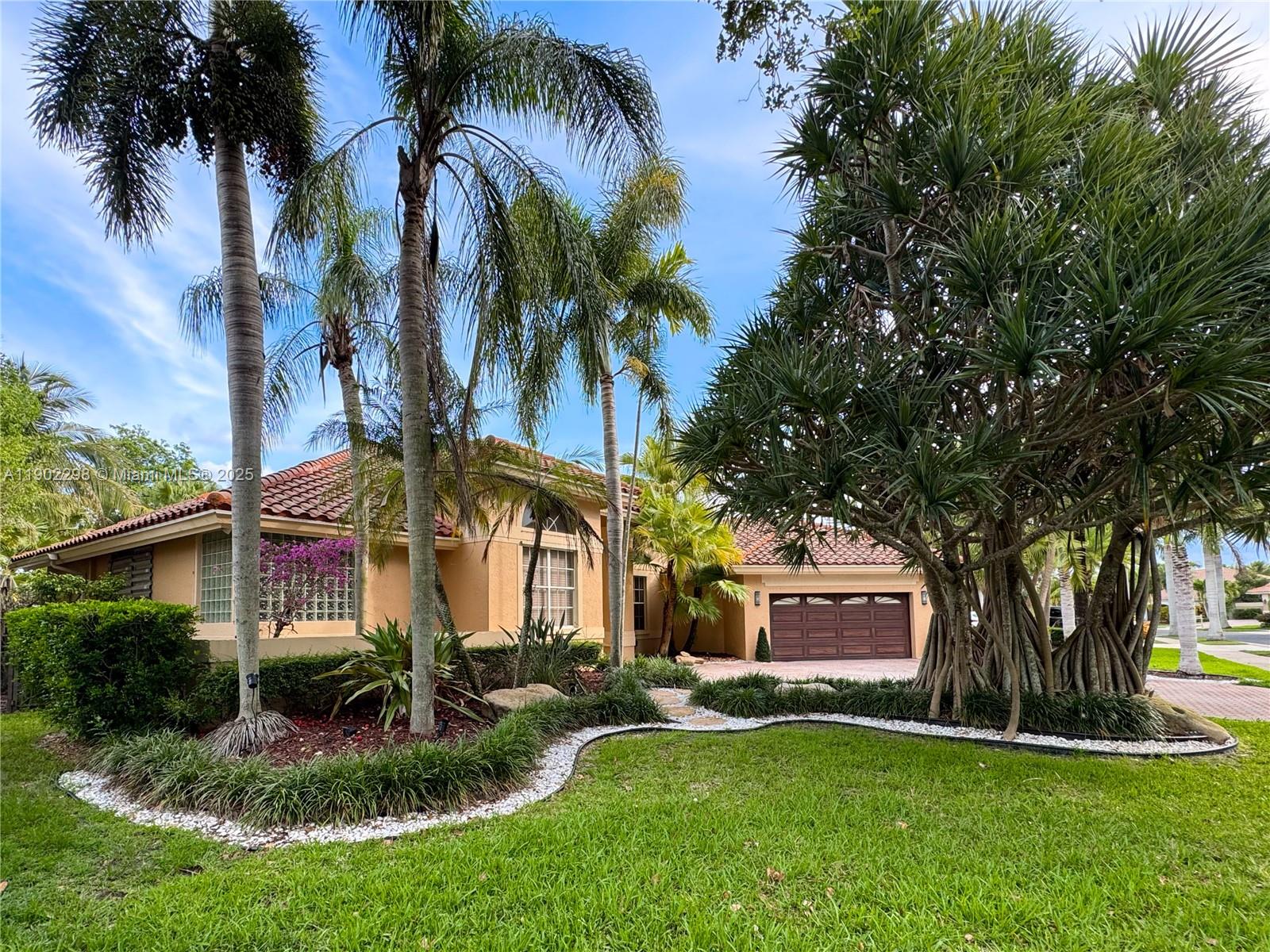 SECTOR 6 - Residential Lease