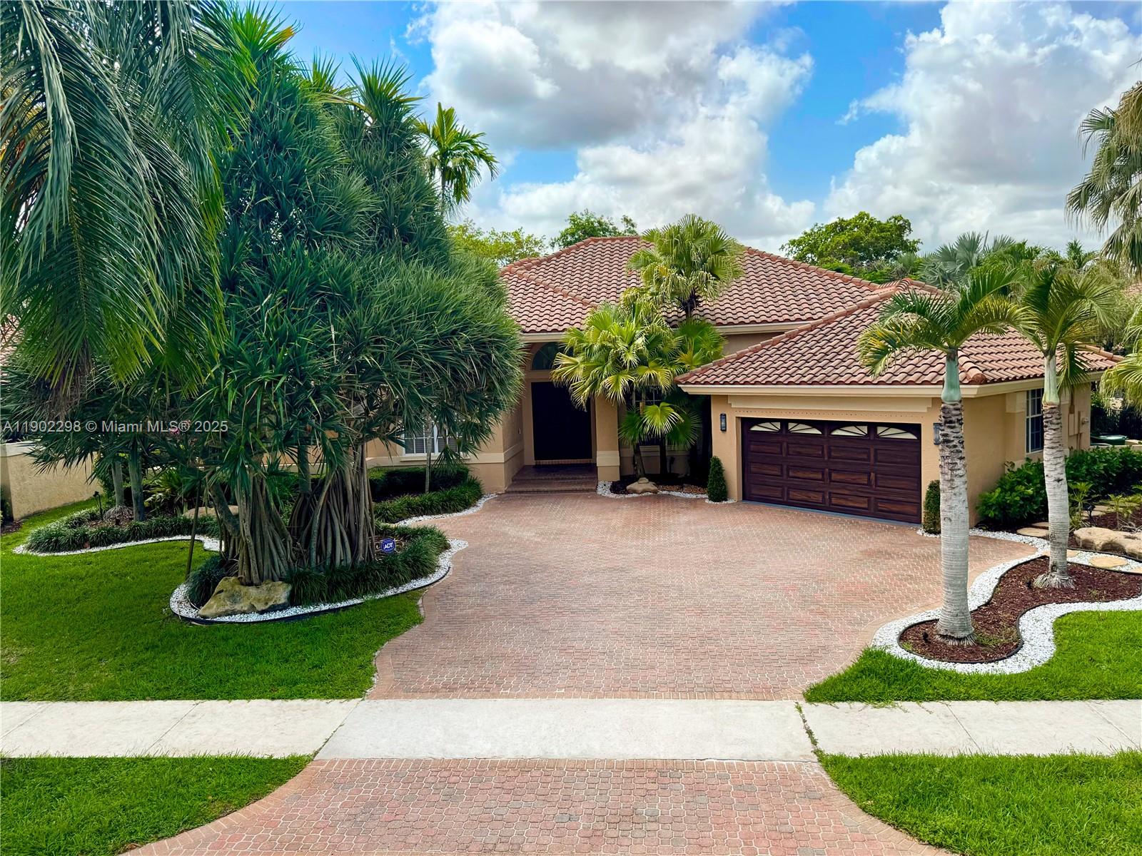 SECTOR 6 - Residential Lease