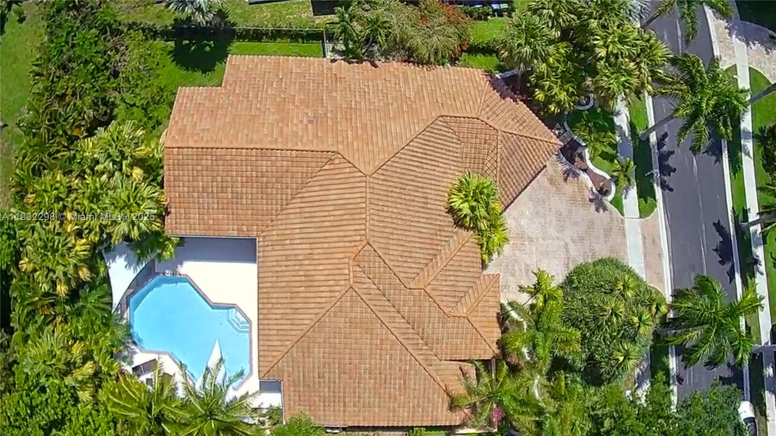 SECTOR 6 - Residential Lease