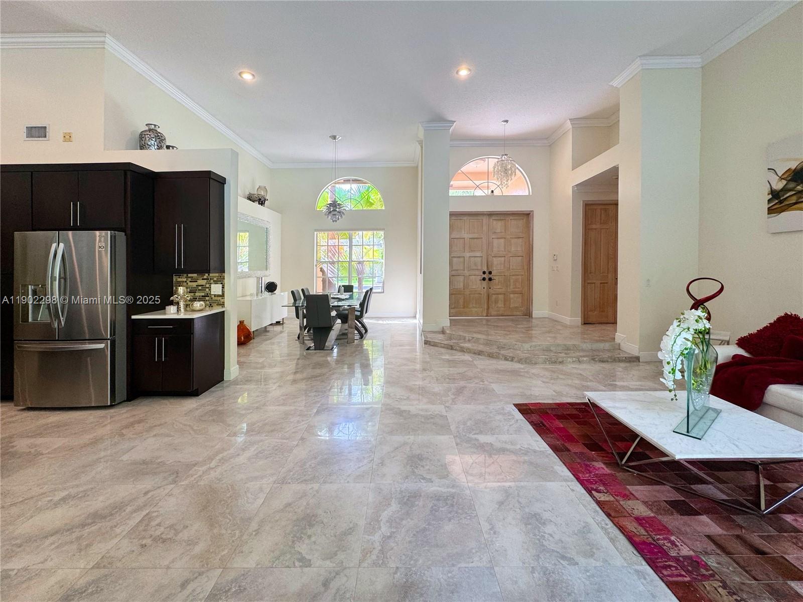 SECTOR 6 - Residential Lease