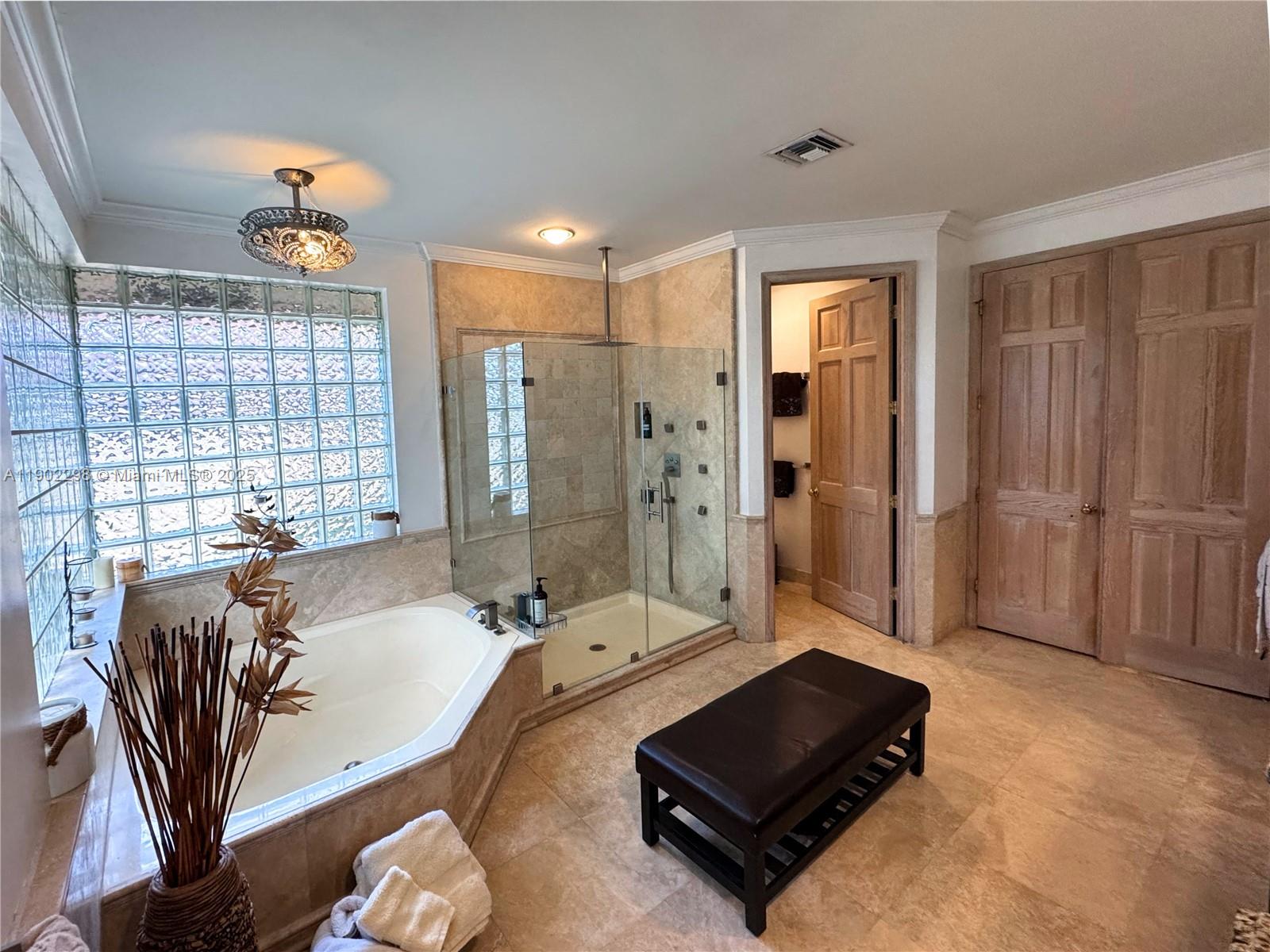 SECTOR 6 - Residential Lease