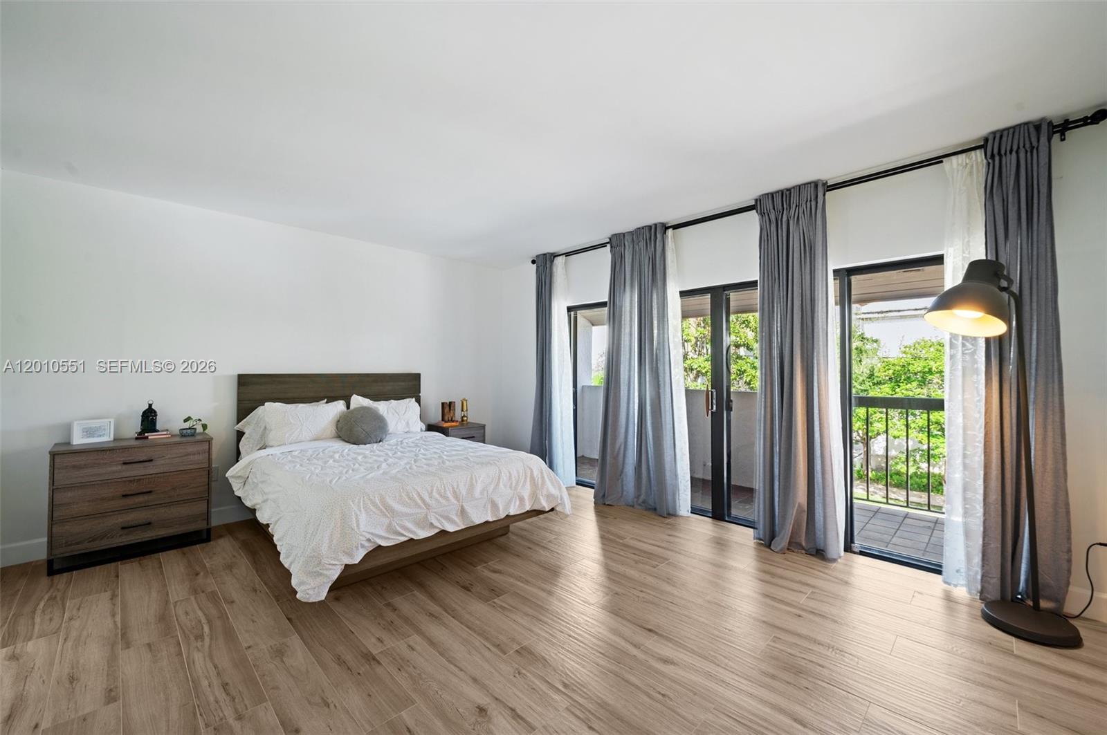 BILTMORE COURT VILLAS CON - Residential Lease