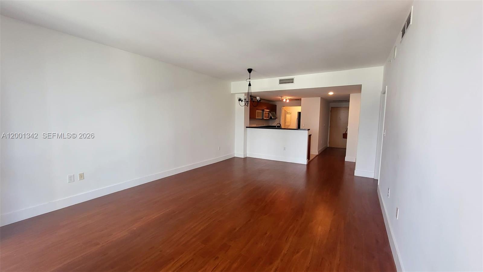 VIZCAYNE SOUTH CONDO - Residential Lease