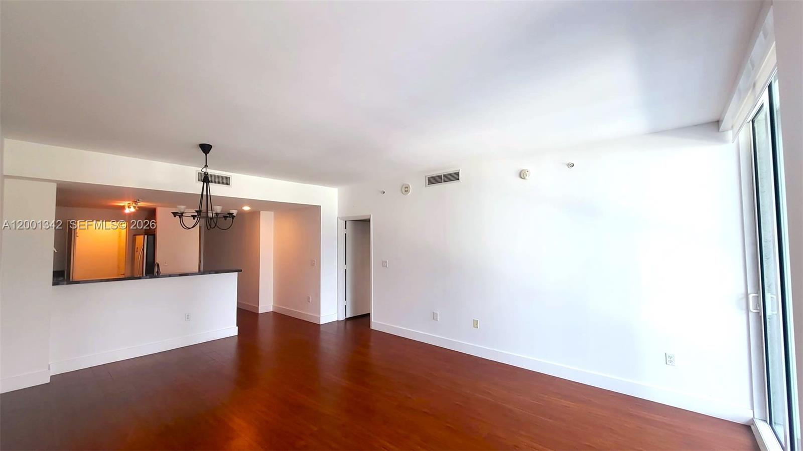 VIZCAYNE SOUTH CONDO - Residential Lease