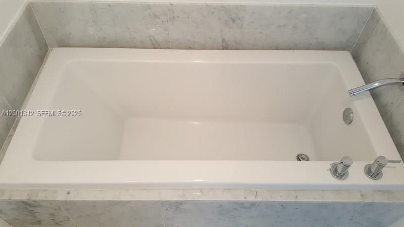 VIZCAYNE SOUTH CONDO - Residential Lease