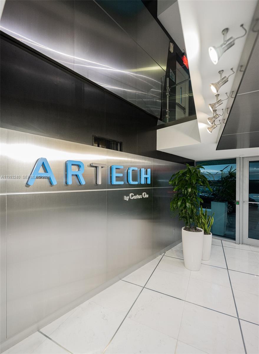 ARTECH RESIDENCES AT AVEN - Residential