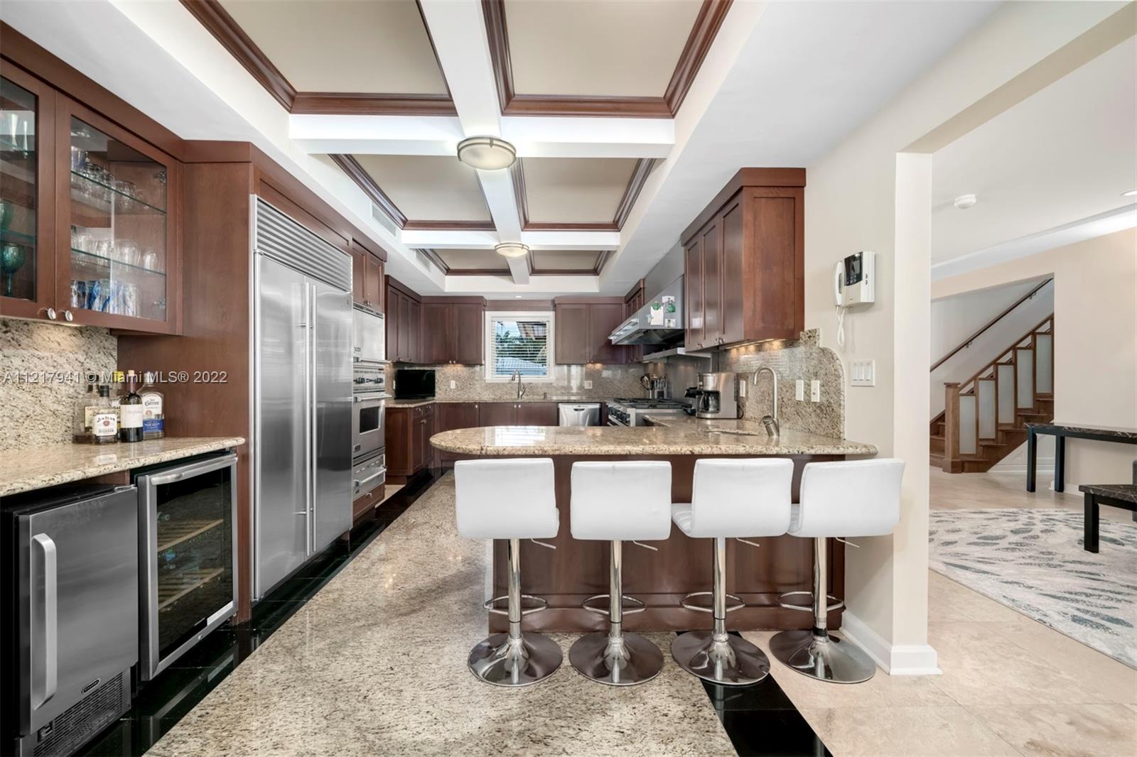 TREASURE ISLAND - Residential