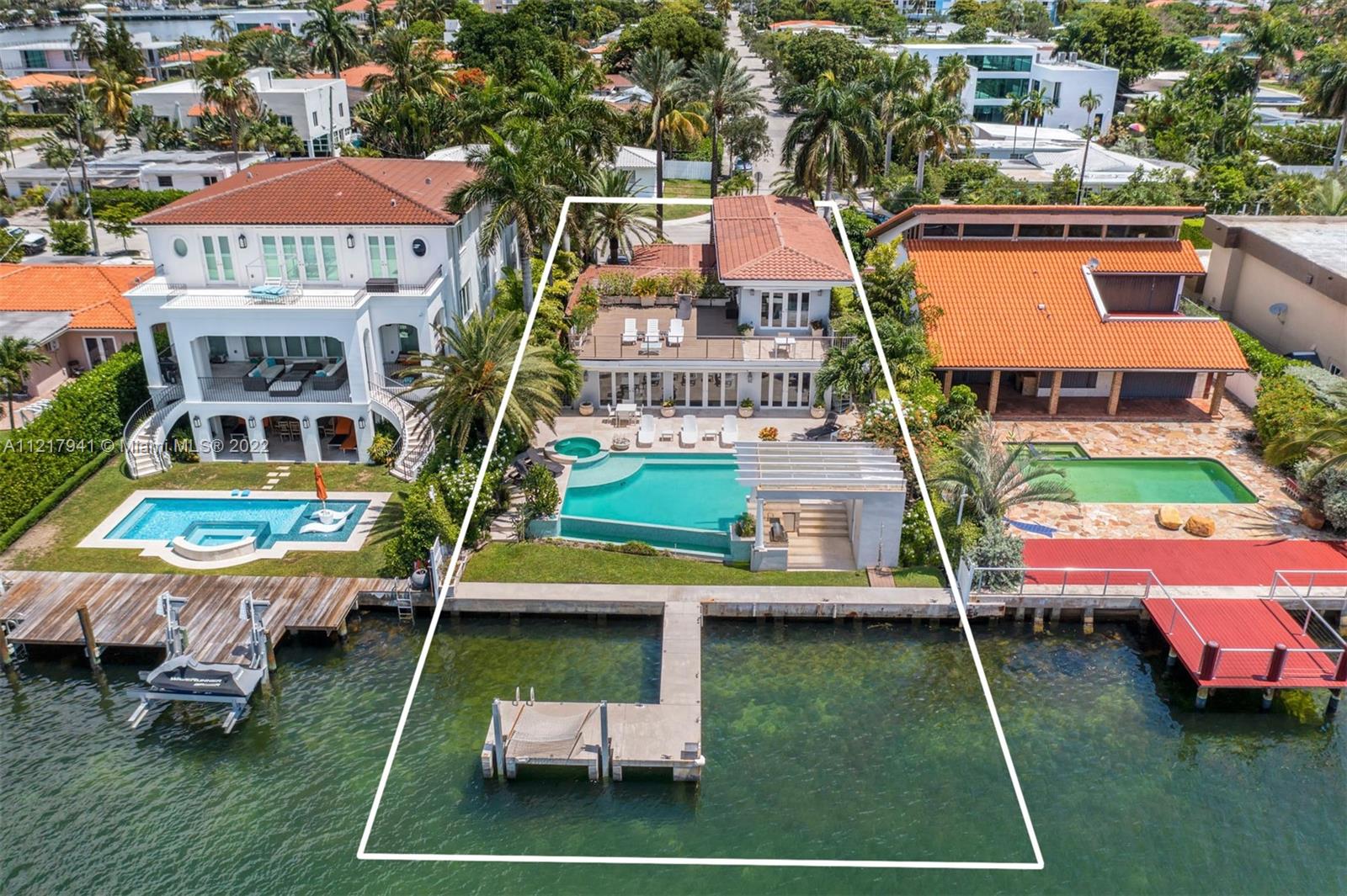 TREASURE ISLAND - Residential