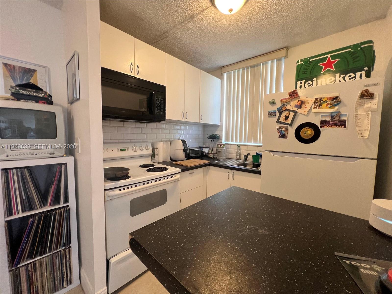 NORTH BAY VILLAS CONDO - Residential Lease