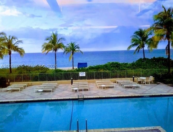 2080 S Ocean Dr 1211