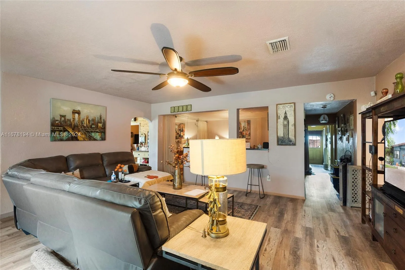 North Miami Beach, Florida 33162, United States, 4 Bedrooms Bedrooms, ,4 BathroomsBathrooms,Residential,Active,37934