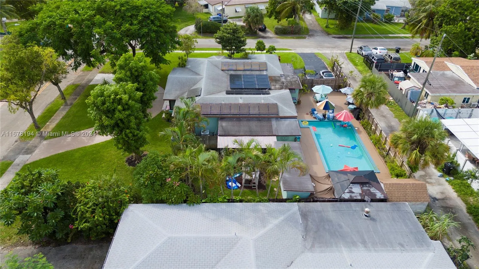 North Miami Beach, Florida 33162, United States, 4 Bedrooms Bedrooms, ,4 BathroomsBathrooms,Residential,Active,37934