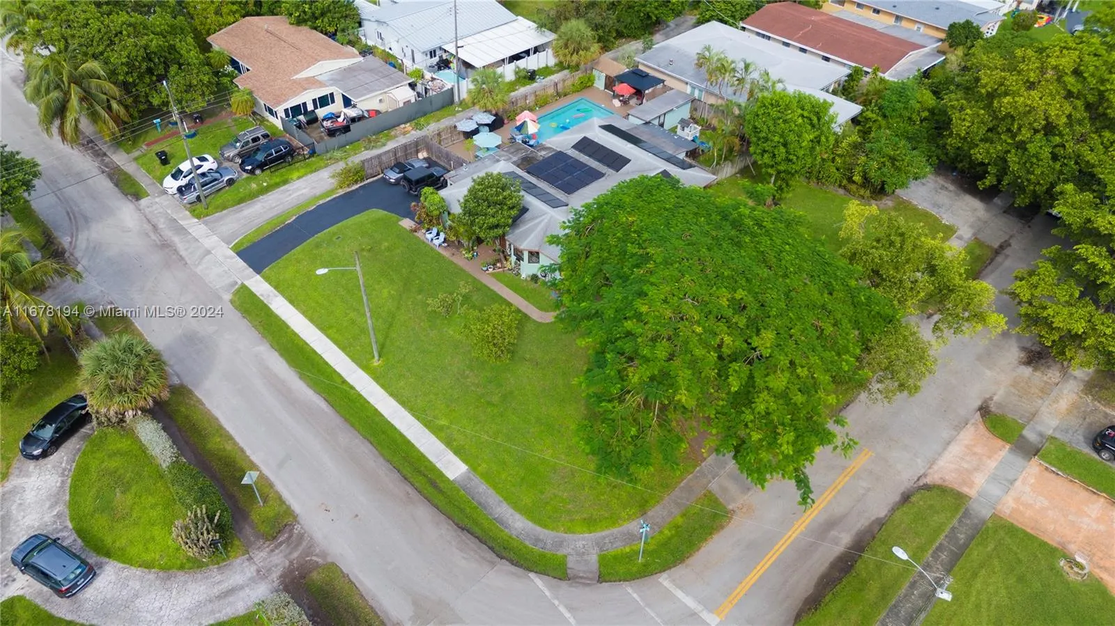 North Miami Beach, Florida 33162, United States, 4 Bedrooms Bedrooms, ,4 BathroomsBathrooms,Residential,Active,37934