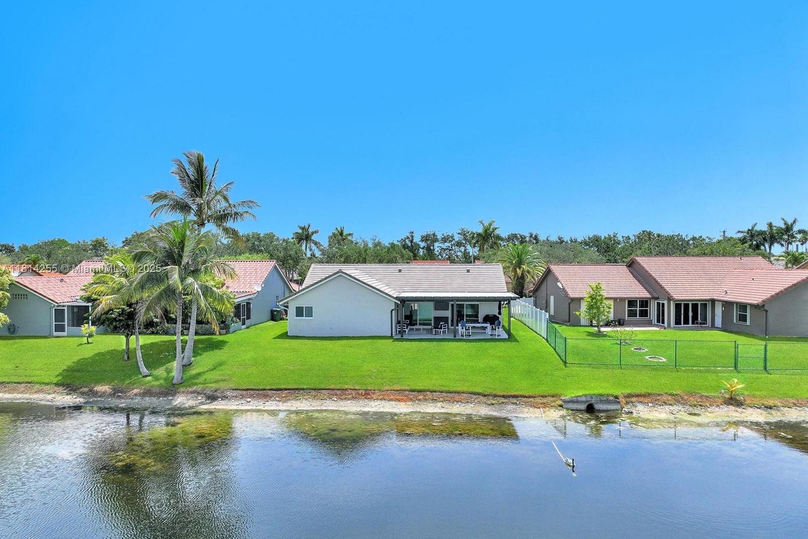 SPRING VALLEY - Residential