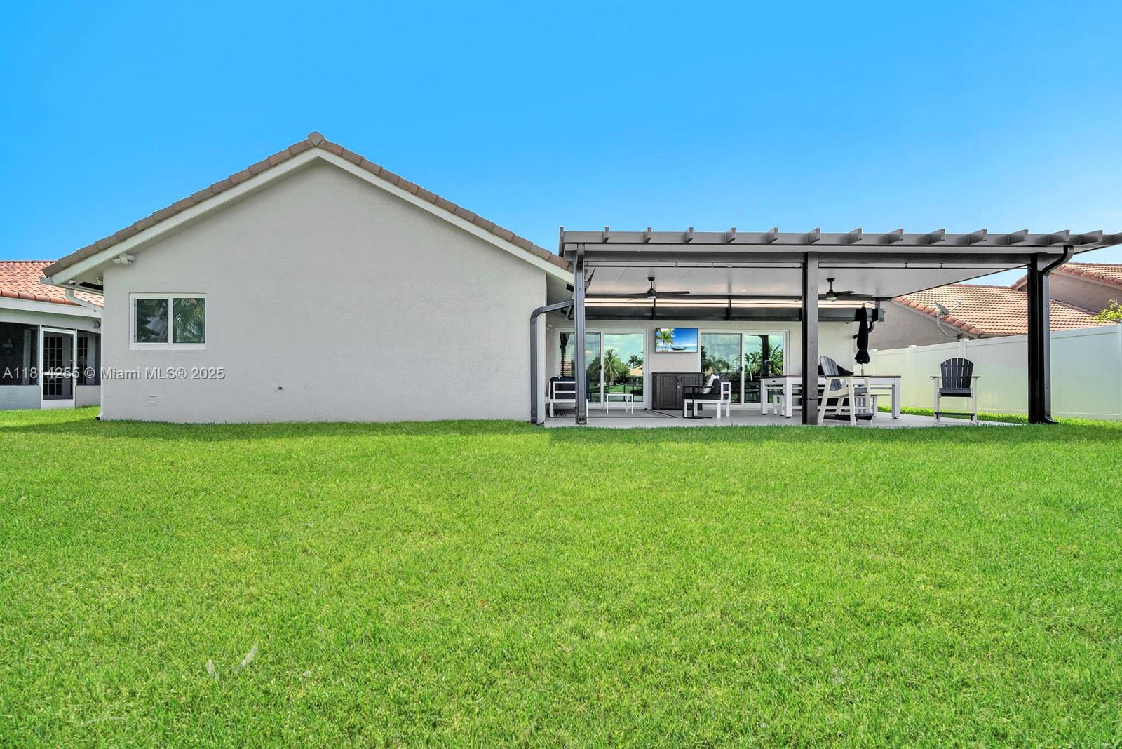 SPRING VALLEY - Residential