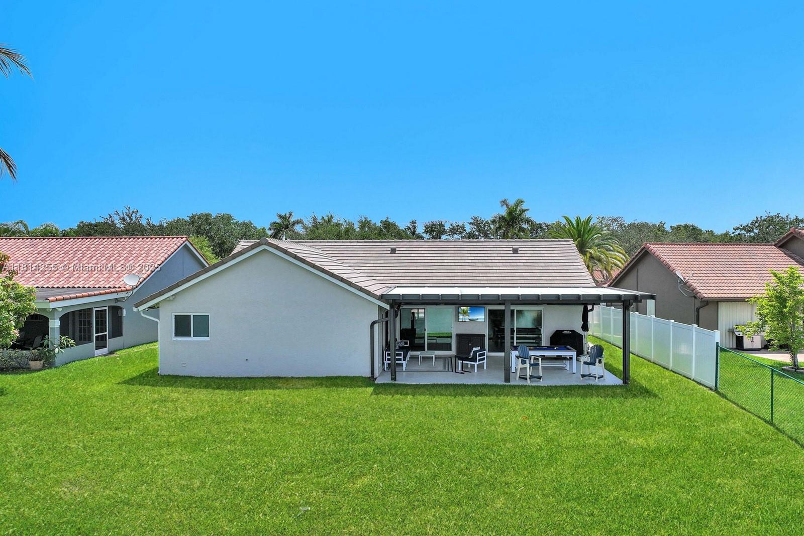 SPRING VALLEY - Residential