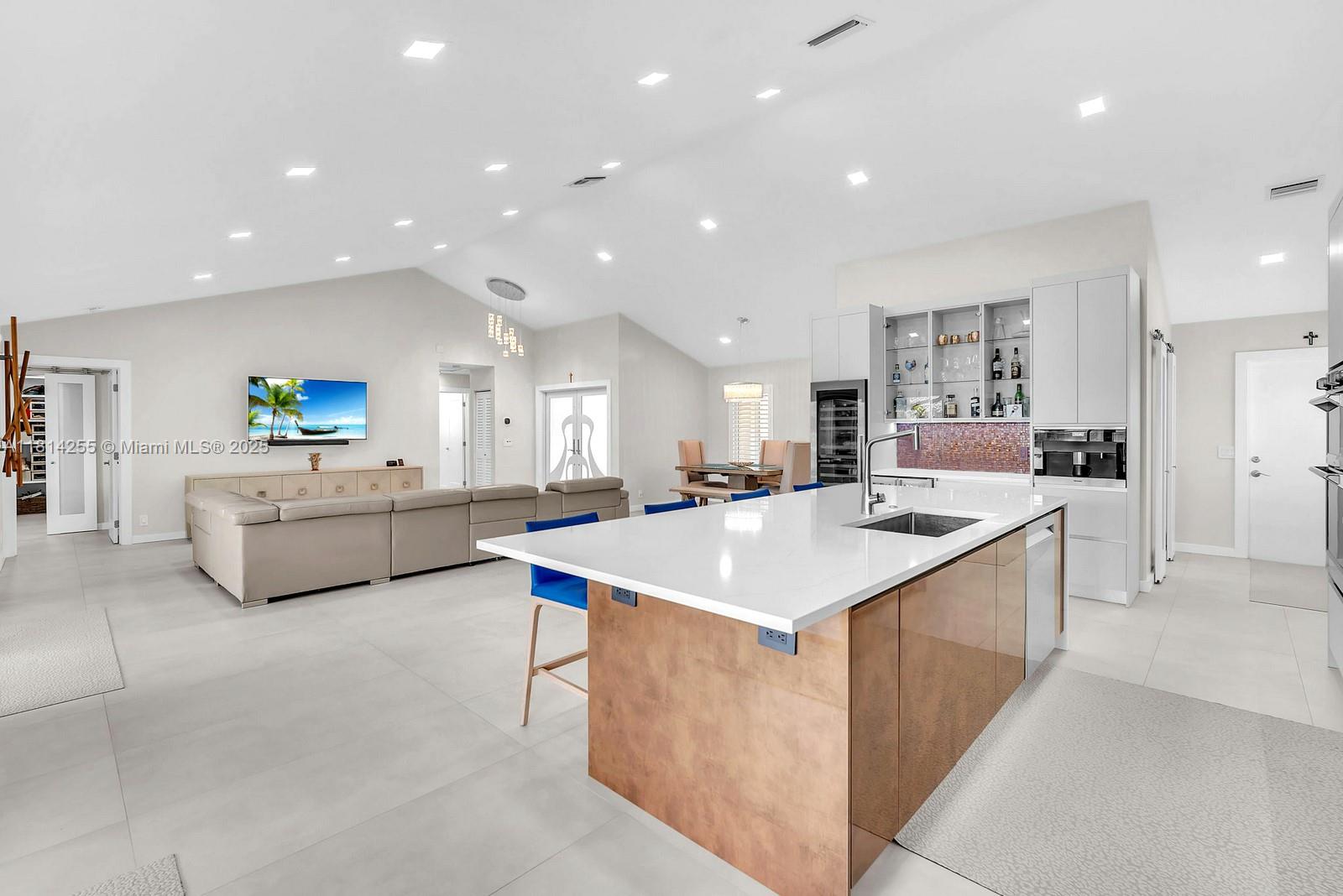 SPRING VALLEY - Residential