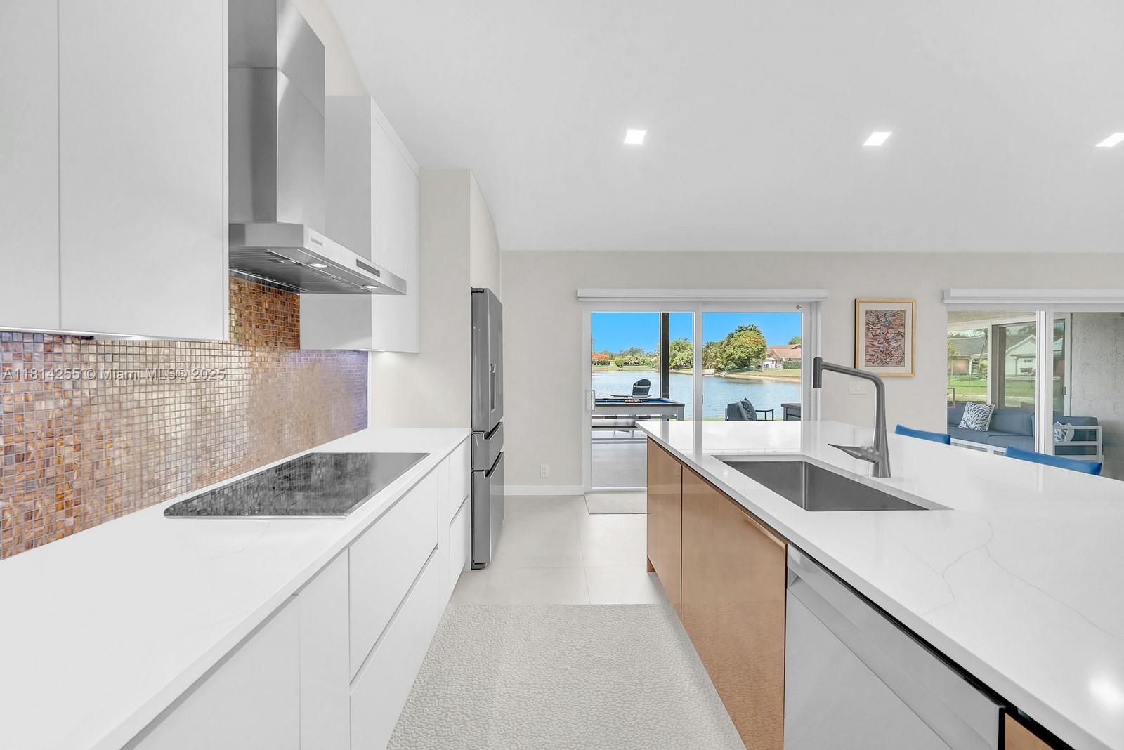 SPRING VALLEY - Residential