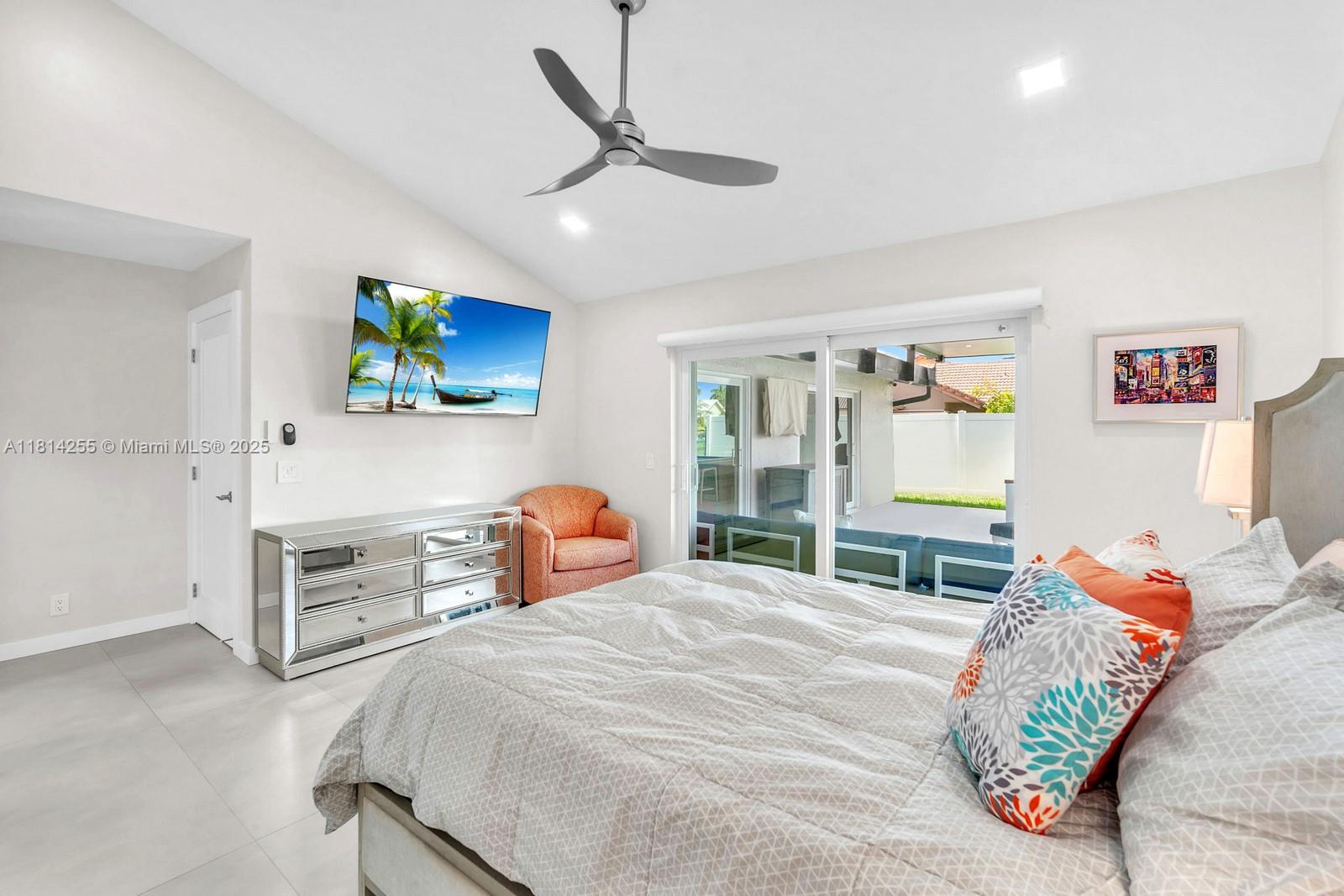 SPRING VALLEY - Residential
