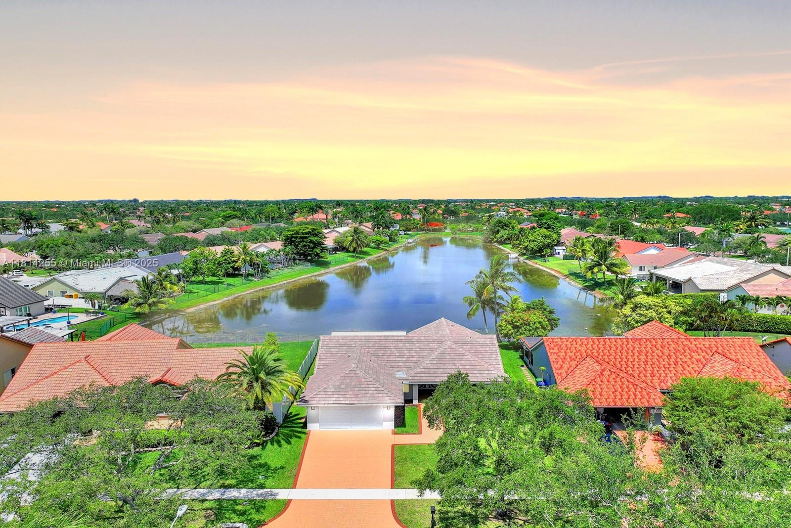 SPRING VALLEY - Residential