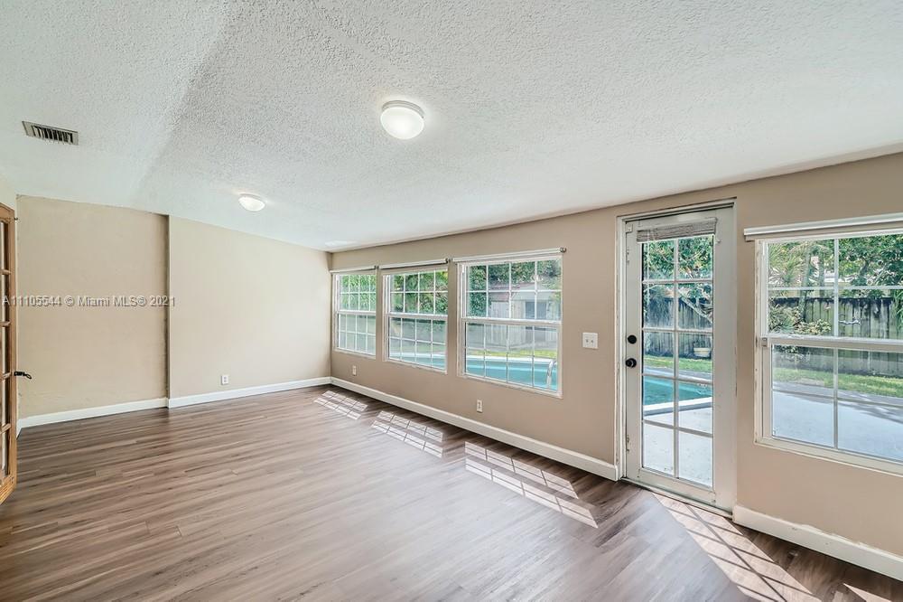 Driftwood Acres 17 53-23 B - Residential