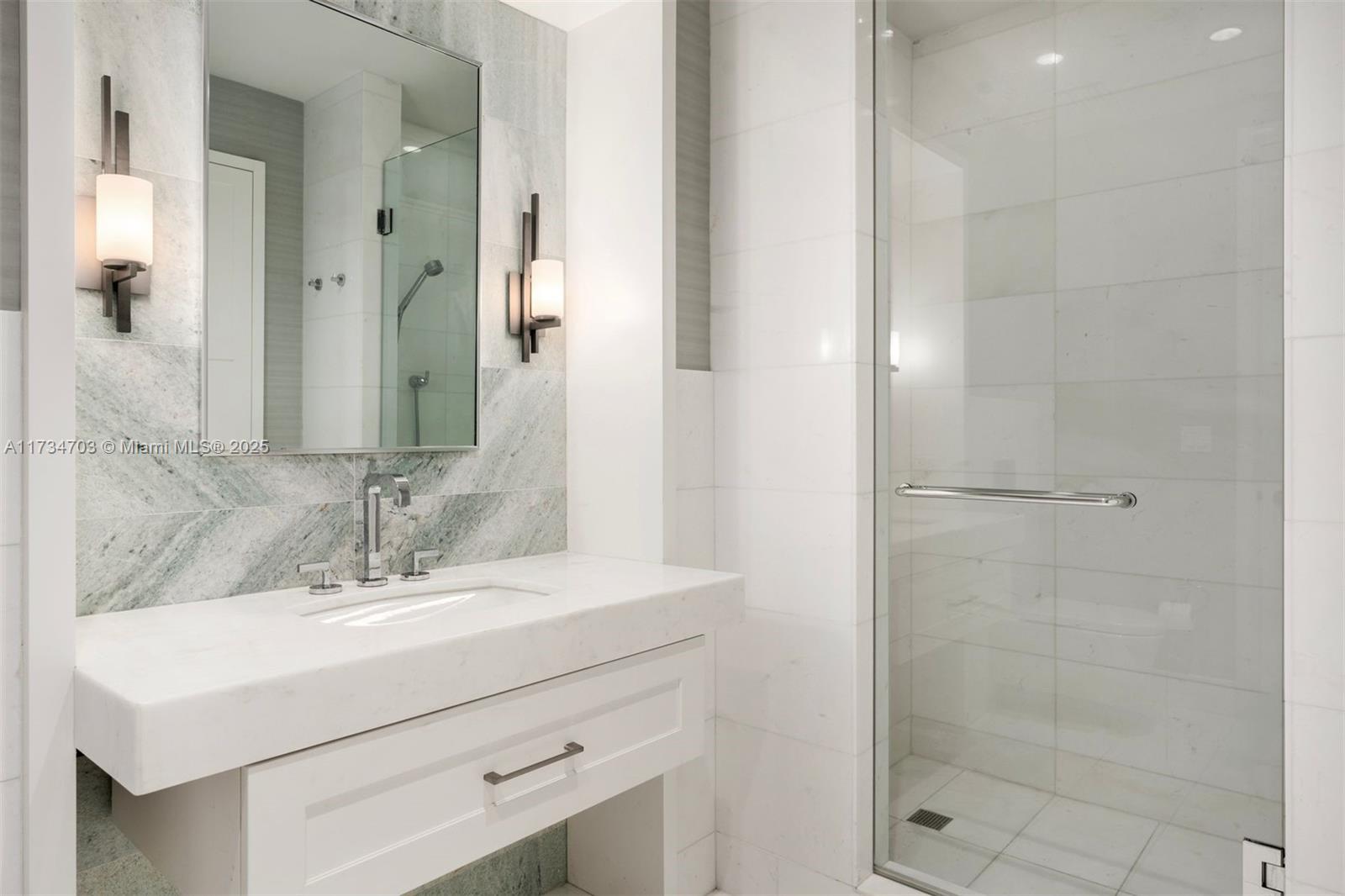 MILLENNIUM TOWER RESIDENC - Residential