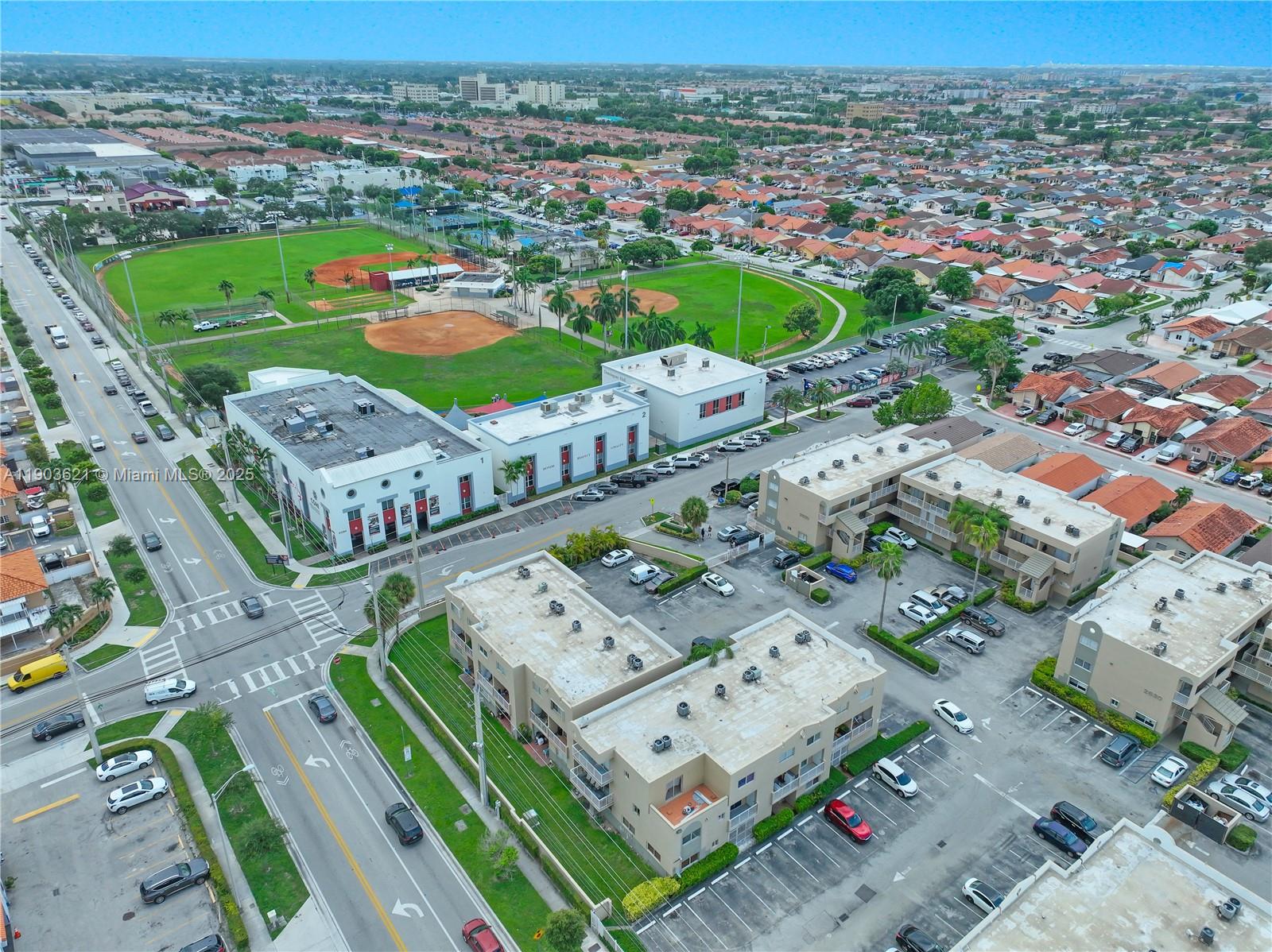 EL PARAISO AT HIALEAH CON - Residential