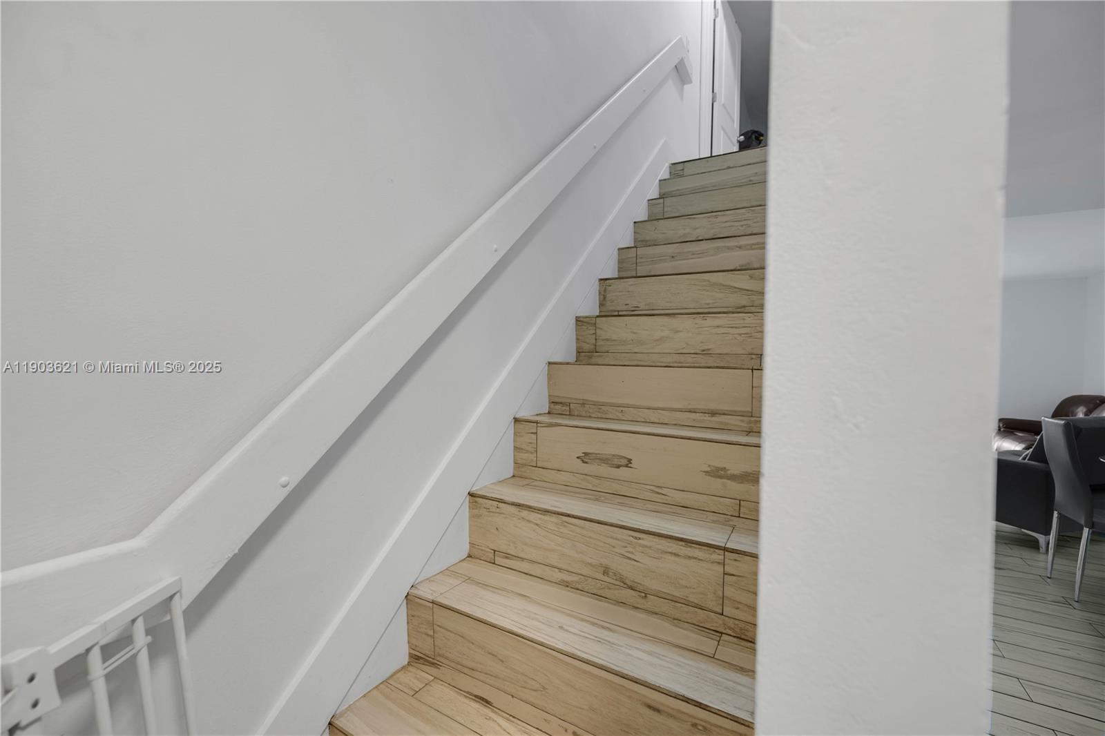 EL PARAISO AT HIALEAH CON - Residential