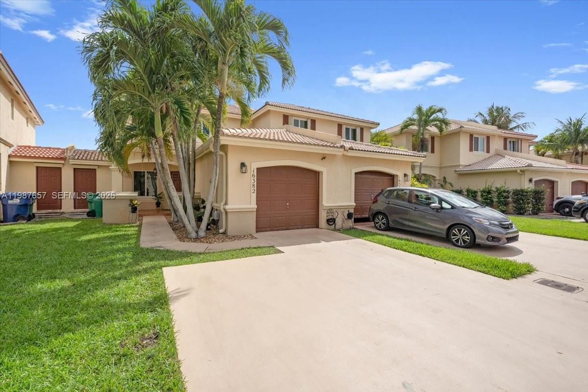 CONTINENTAL HOMES TOWNHOU - Residential